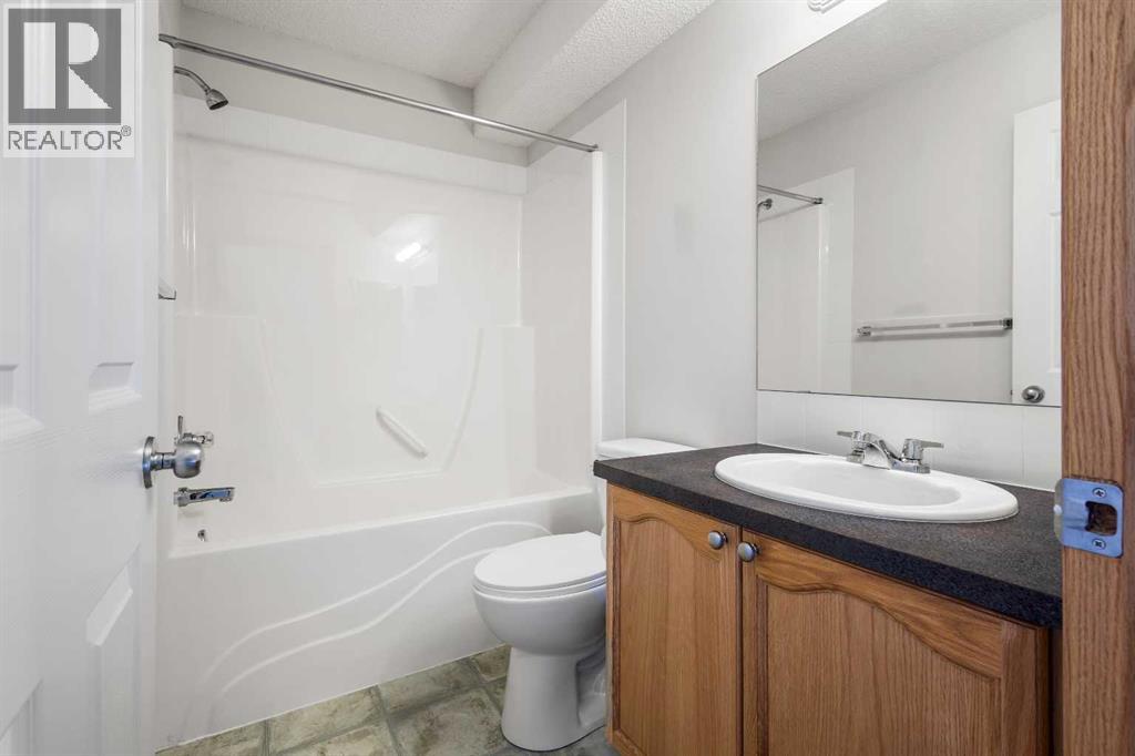 39 Saddlemont Manor Ne, Calgary, Alberta  T3J 4Z5 - Photo 25 - A2260865