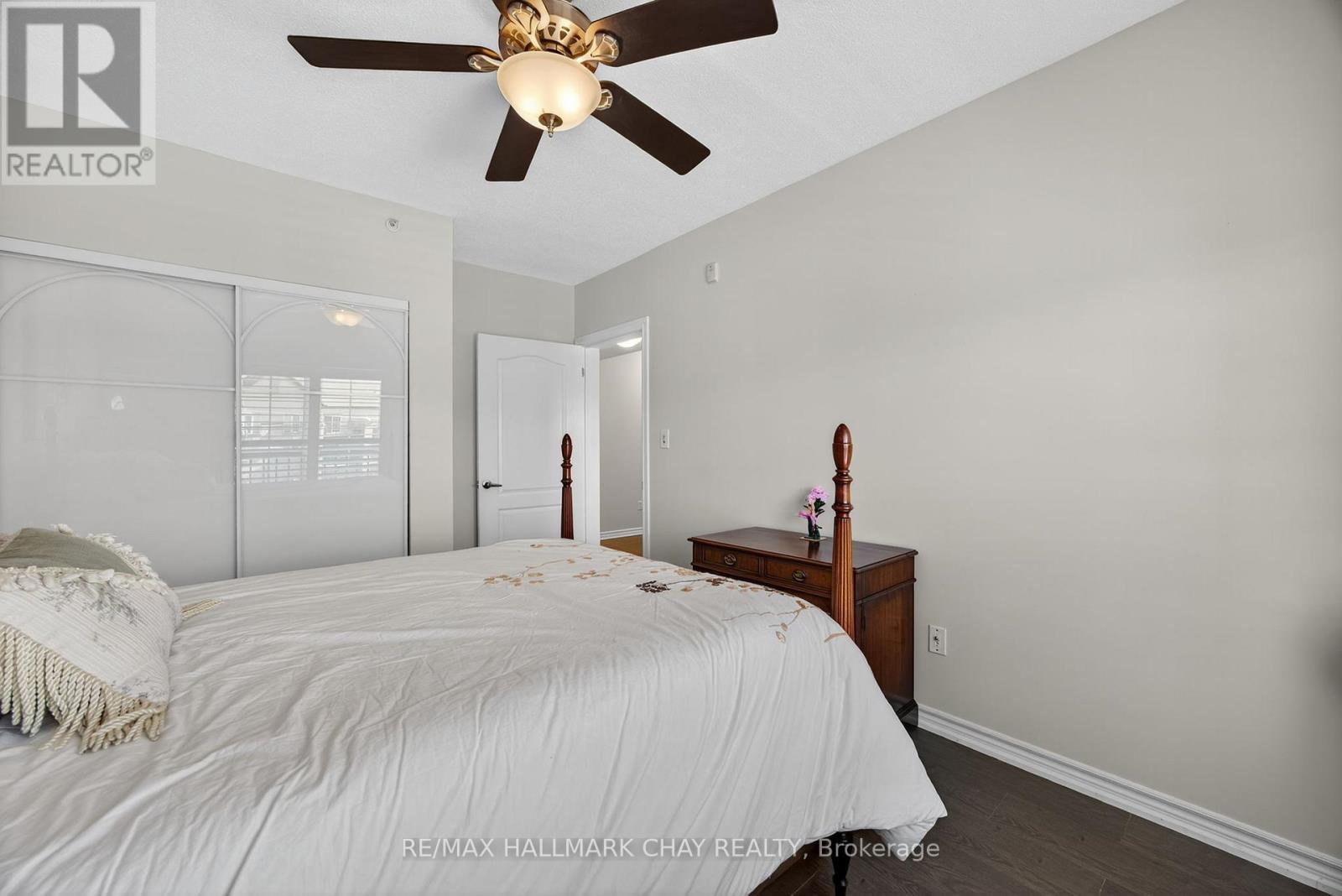 405 - 39 Ferndale Drive S, Barrie (Ardagh), Ontario  L4N 5T5 - Photo 18 - S12441636