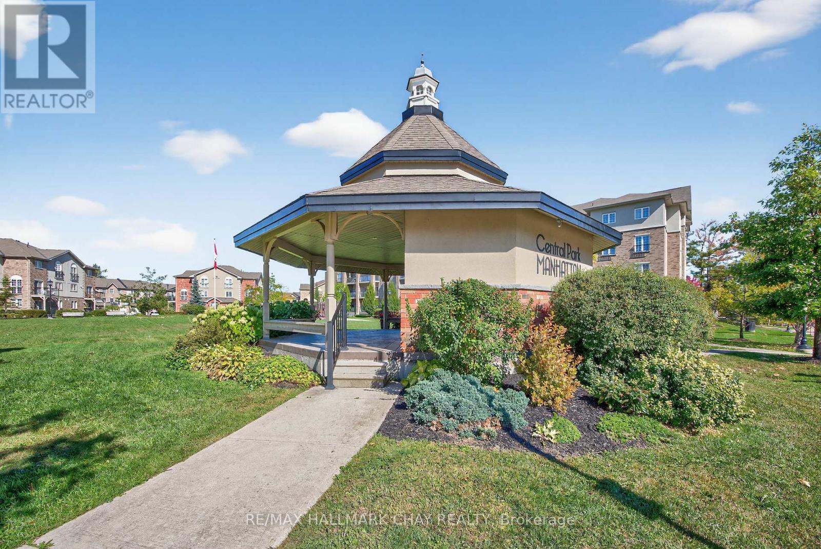 405 - 39 Ferndale Drive S, Barrie (Ardagh), Ontario  L4N 5T5 - Photo 24 - S12441636