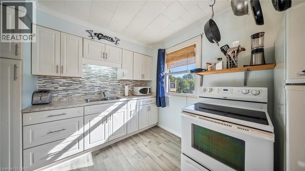 52 Ridgewood Drive, Turkey Point, Ontario  N0E 1W0 - Photo 12 - 40774774