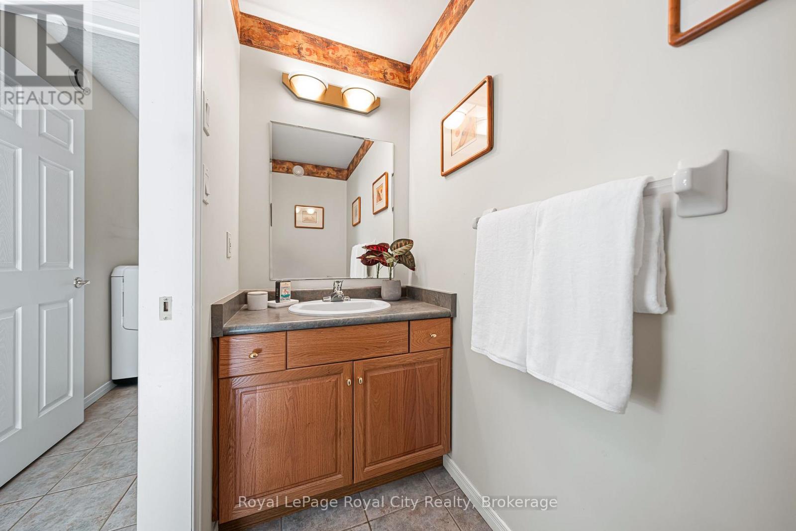 7 - 784 Gordon Street, Guelph (Kortright East), Ontario  N1G 5C8 - Photo 13 - X12441689