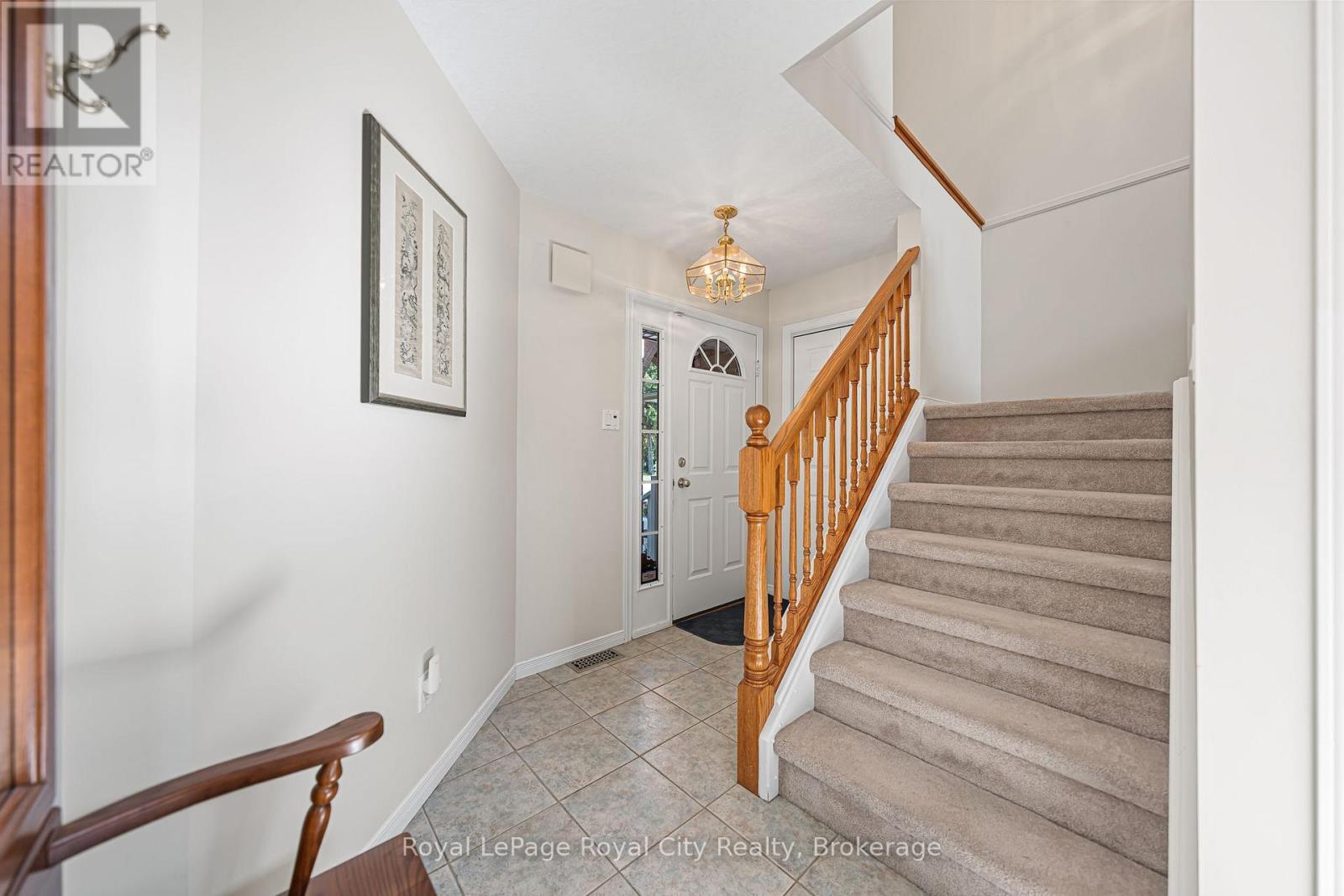 7 - 784 Gordon Street, Guelph (Kortright East), Ontario  N1G 5C8 - Photo 3 - X12441689