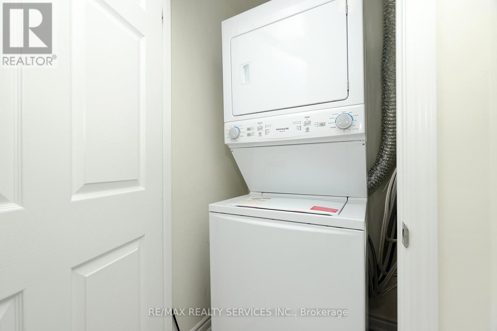 210 - 200 Lagerfeld Drive, Brampton, Ontario  L7A 5G5 - Photo 16 - W12441617