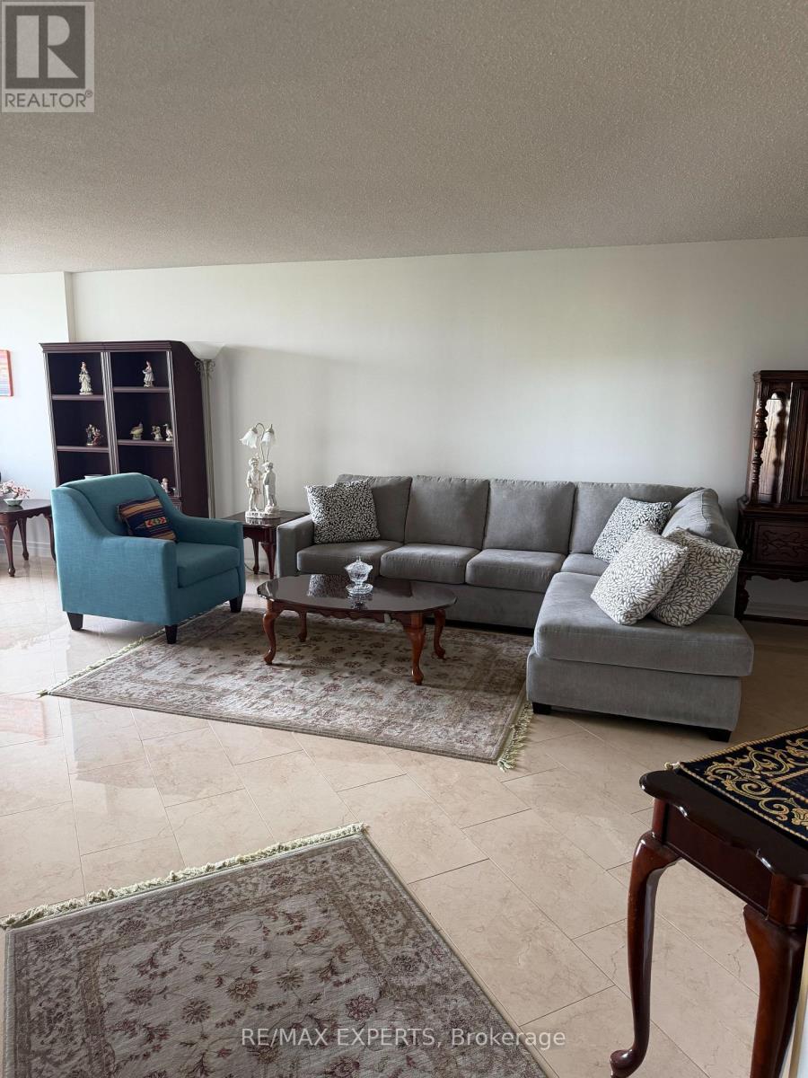 505 - 1 Rowntree Road, Toronto, Ontario  M9V 5G9 - Photo 3 - W12441620