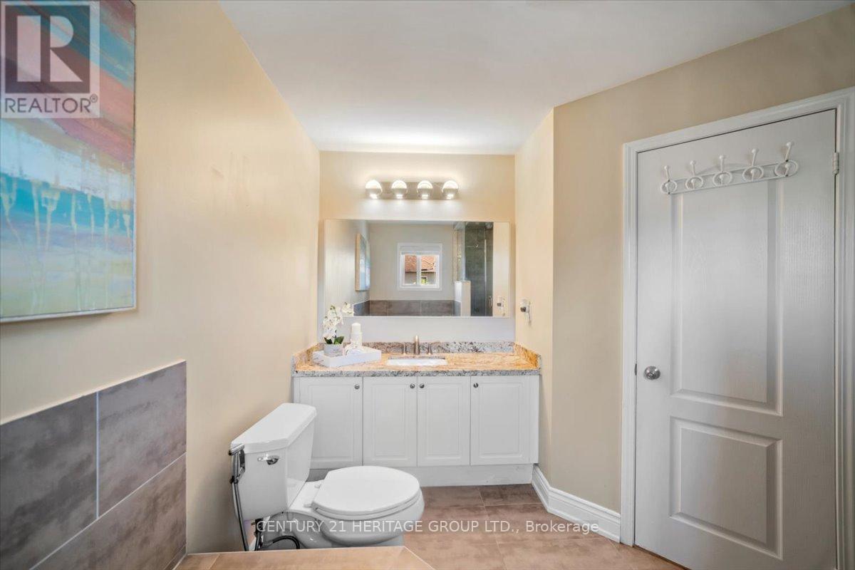 3954 Coachman Circle, Mississauga, Ontario  L5M 6R3 - Photo 18 - W12441621