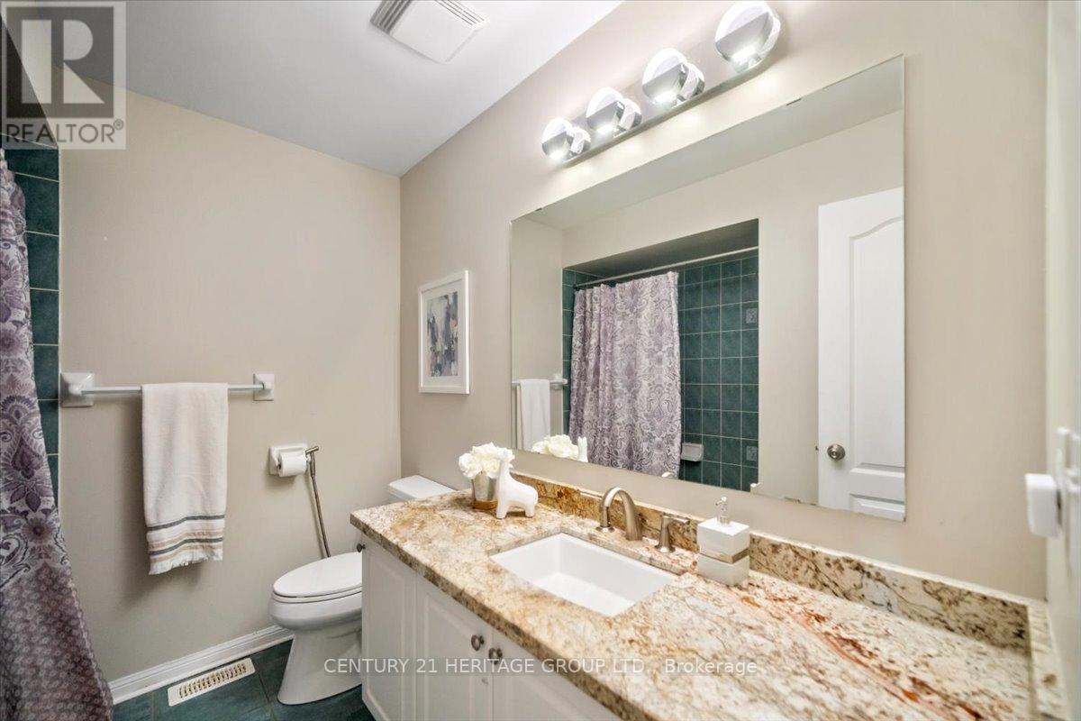 3954 Coachman Circle, Mississauga, Ontario  L5M 6R3 - Photo 24 - W12441621