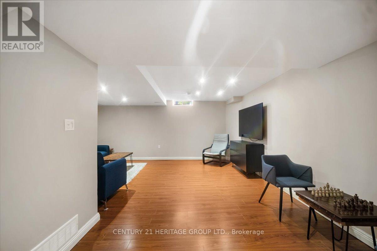3954 Coachman Circle, Mississauga, Ontario  L5M 6R3 - Photo 25 - W12441621