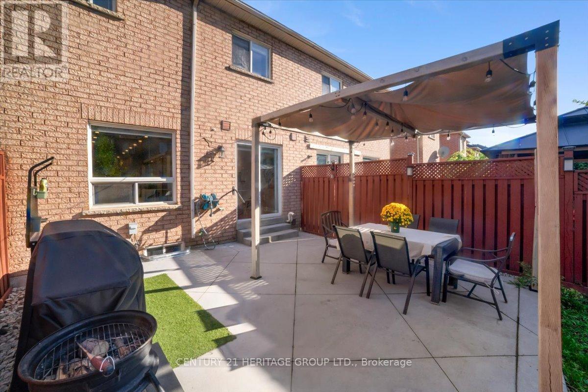 3954 Coachman Circle, Mississauga, Ontario  L5M 6R3 - Photo 32 - W12441621