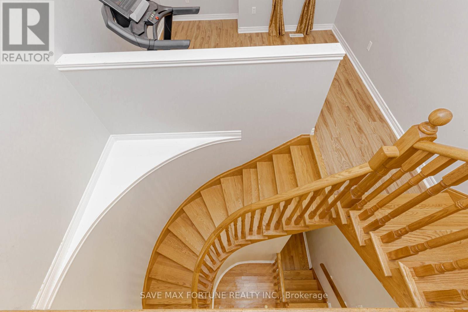 106 Watsonbrook Drive, Brampton (Sandringham-Wellington), Ontario  L6R 0R4 - Photo 22 - W12441625