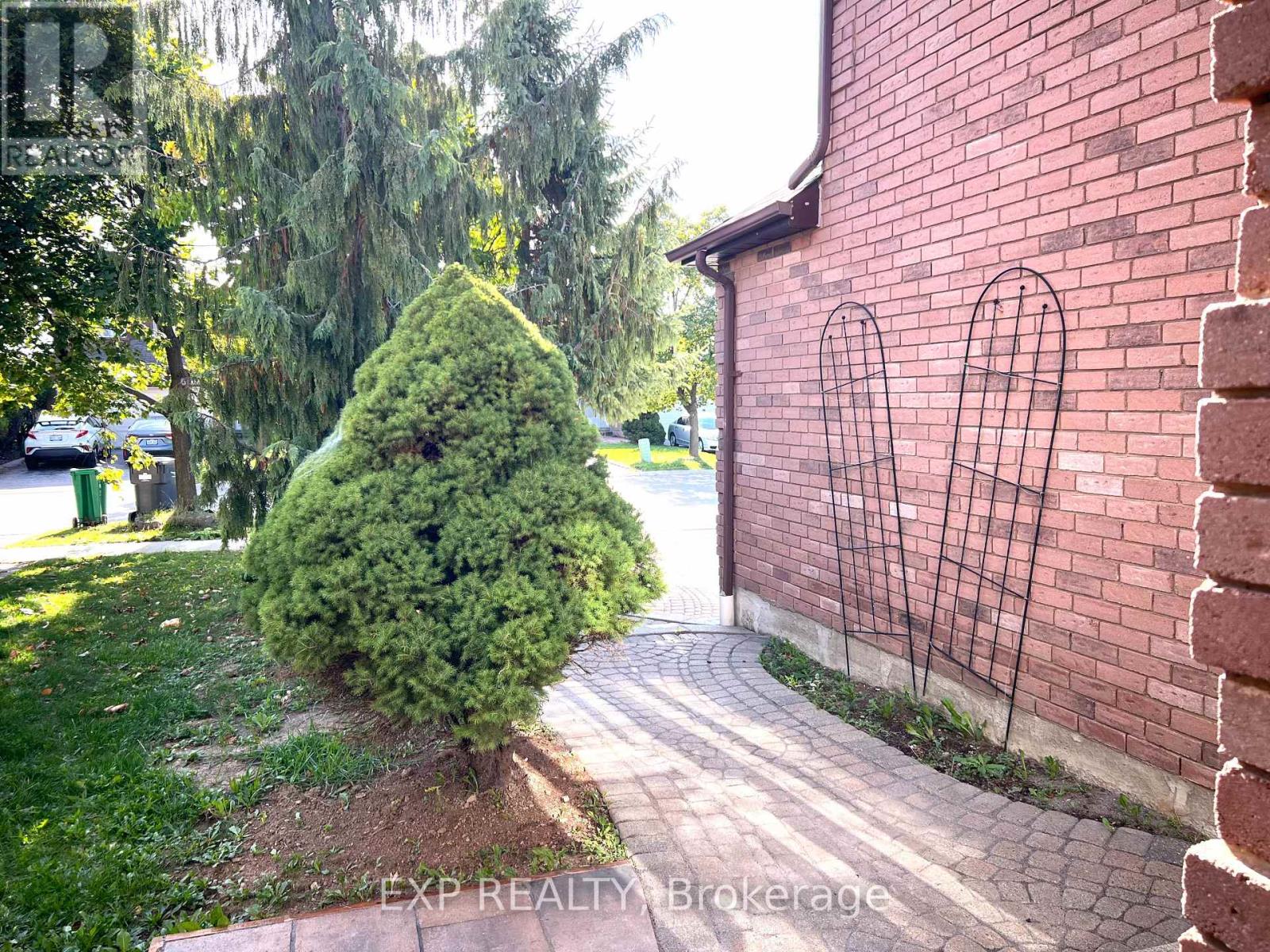 6074 Duford Drive, Mississauga (East Credit), Ontario  L5V 1A8 - Photo 43 - W12441642