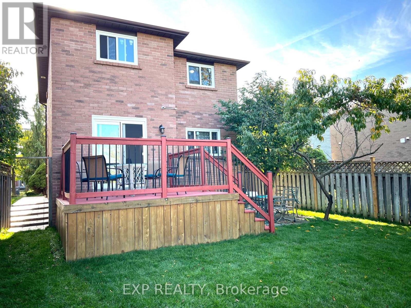 6074 Duford Drive, Mississauga (East Credit), Ontario  L5V 1A8 - Photo 44 - W12441642