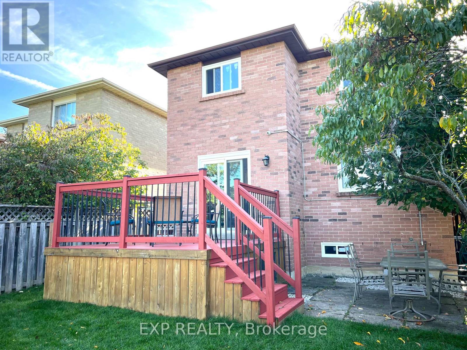 6074 Duford Drive, Mississauga (East Credit), Ontario  L5V 1A8 - Photo 45 - W12441642