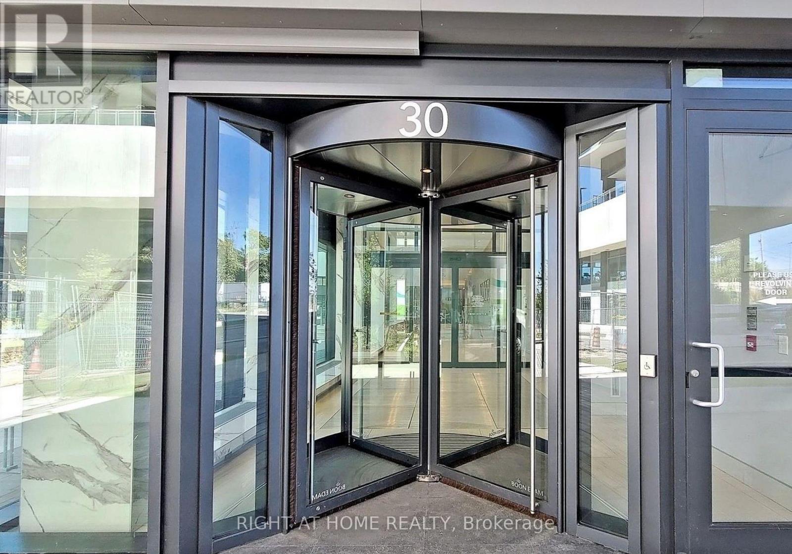 3415 - 30 Shore Breeze Drive, Toronto, Ontario  M8V 0J1 - Photo 2 - W12441646