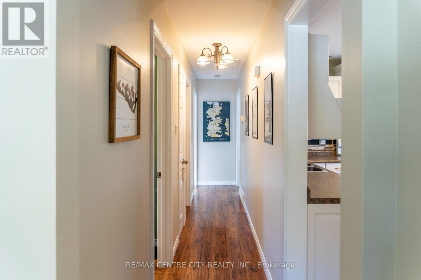 15 Frobisher Crescent, London East, Ontario  N5V 1G7 - Photo 33 - X12441683
