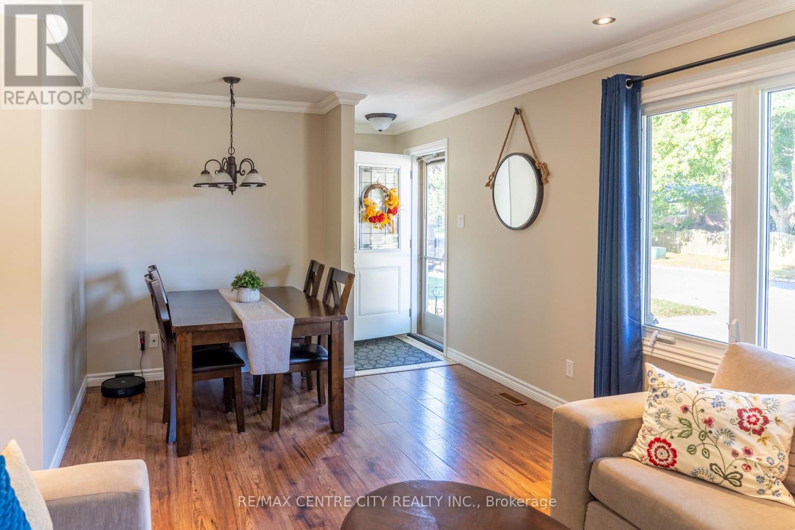 15 Frobisher Crescent, London East, Ontario  N5V 1G7 - Photo 37 - X12441683