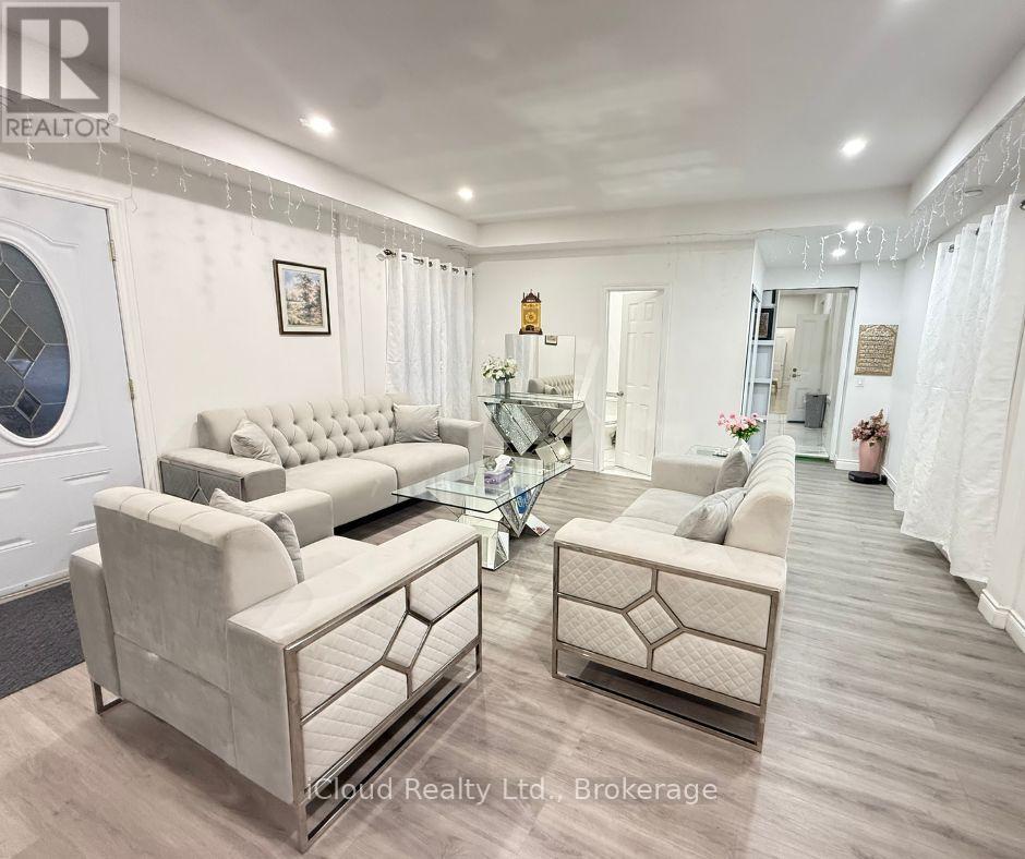 7404 Tremaine Road, Milton, Ontario  L9E 1A9 - Photo 5 - W12416570