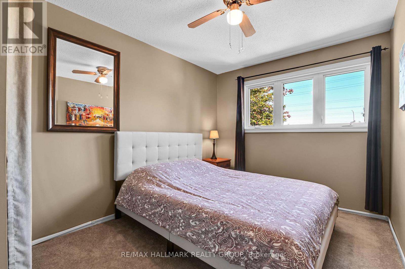 53 - 21 Midland Crescent, Ottawa, Ontario  K2H 8P6 - Photo 18 - X12441668