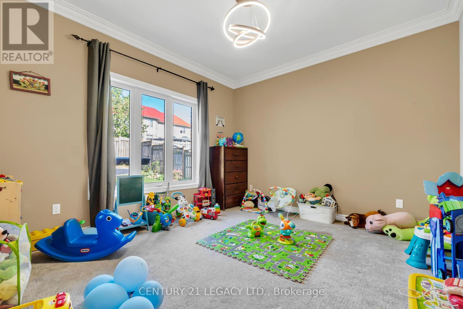 1485 Thornley Street, London South (South L), Ontario  N6K 0A9 - Photo 15 - X12441639
