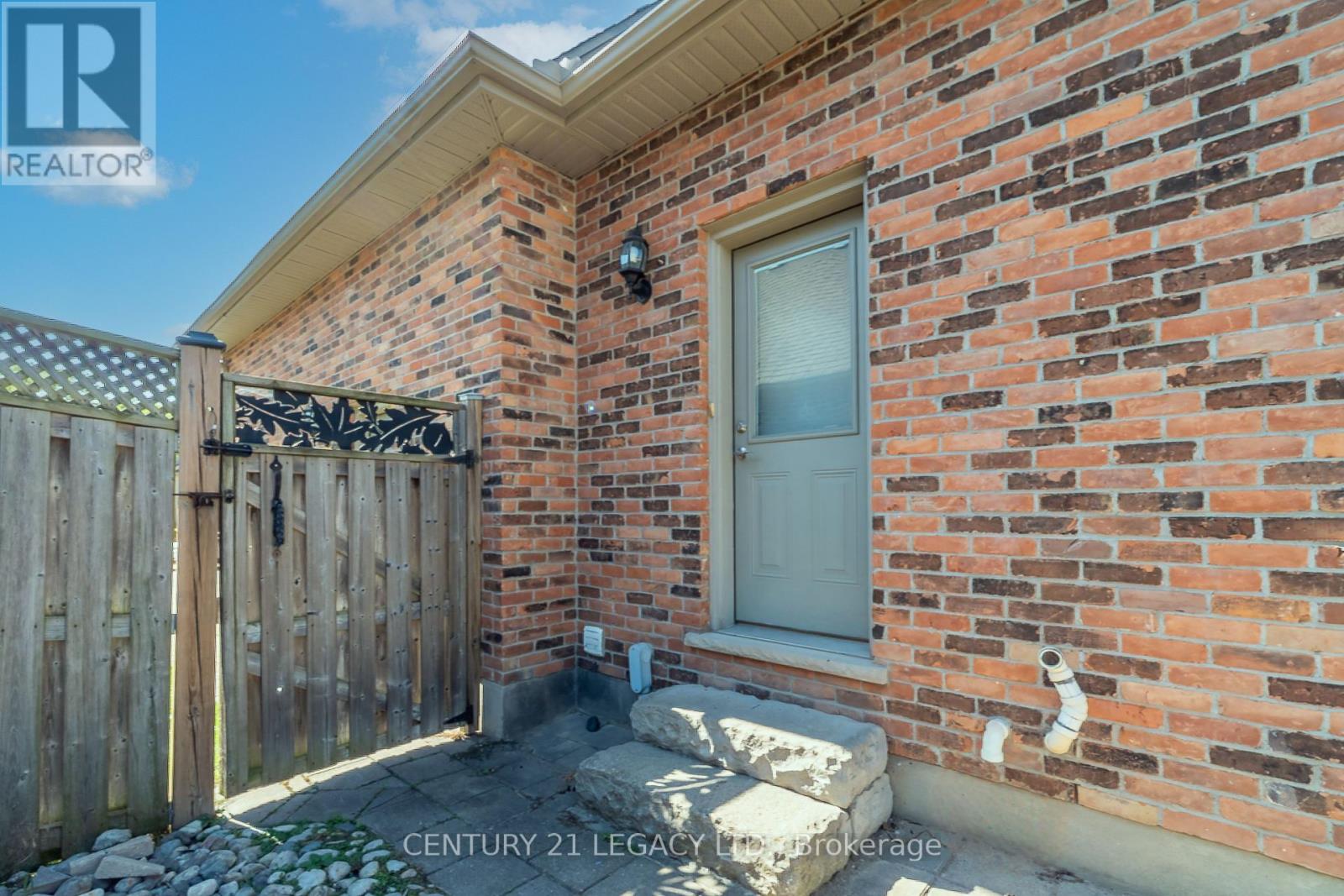 1485 Thornley Street, London South (South L), Ontario  N6K 0A9 - Photo 21 - X12441639