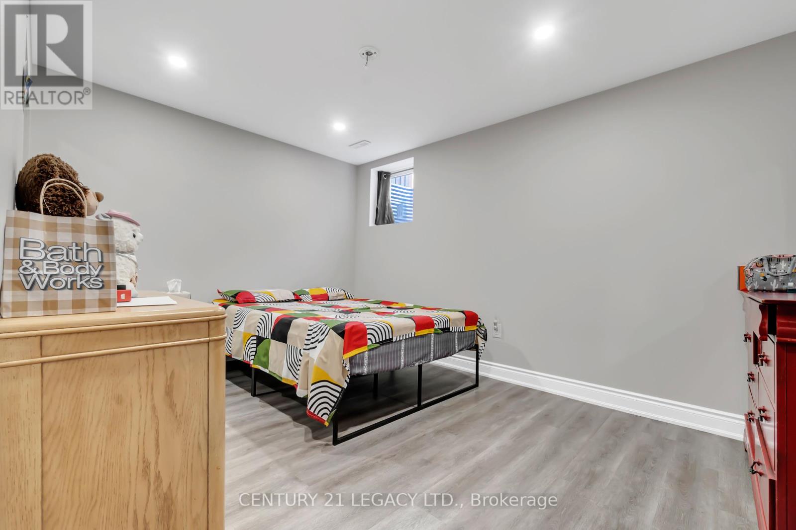 1485 Thornley Street, London South (South L), Ontario  N6K 0A9 - Photo 25 - X12441639