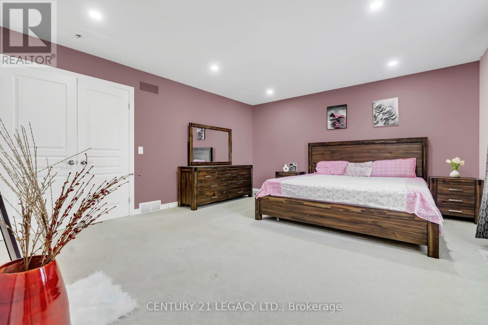 1485 Thornley Street, London South (South L), Ontario  N6K 0A9 - Photo 39 - X12441639