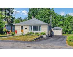 162 QUEEN STREET, Kawartha Lakes, Ontario