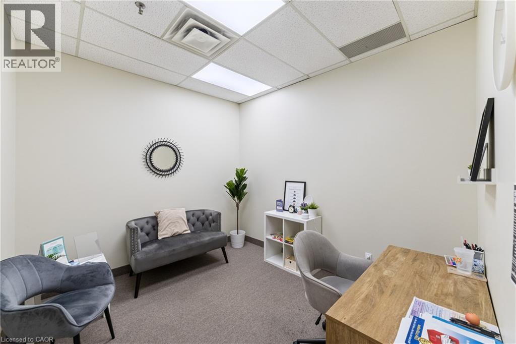 775 Pacific Road Unit# 34, Oakville, Ontario  L6L 6M4 - Photo 12 - 40775978