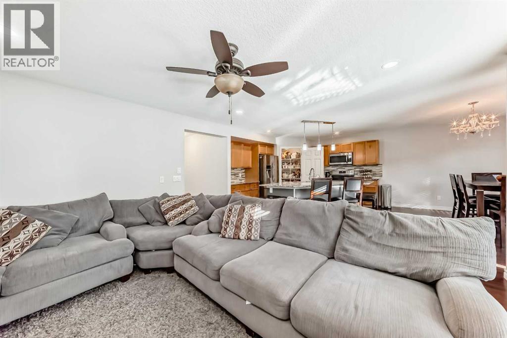574 Chaparral Drive Se, Calgary, Alberta  T2X 3W8 - Photo 15 - A2259732