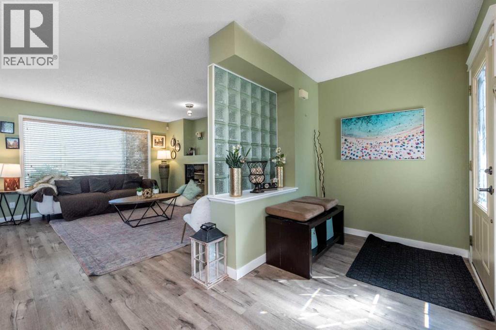 45 River Rock Court Se, Calgary, Alberta  T2C 4P3 - Photo 3 - A2259972