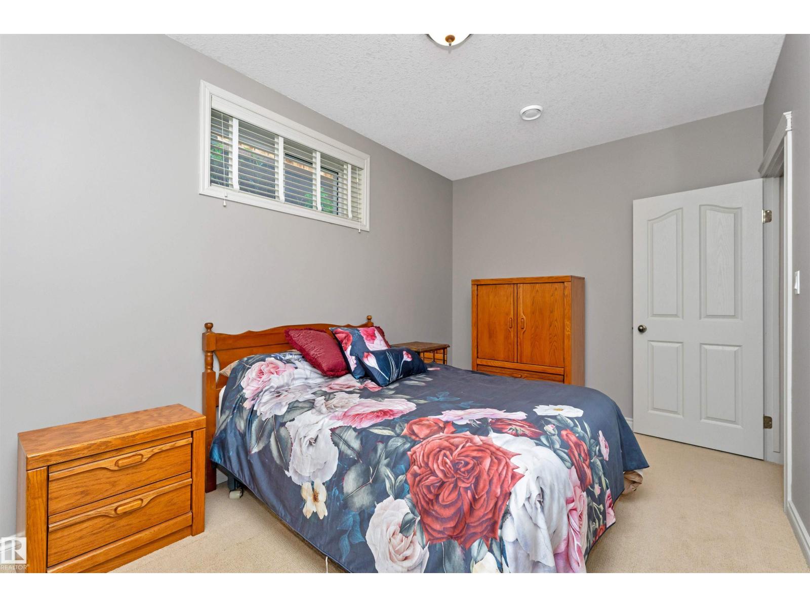 1203 Hollands Cl Nw, Edmonton, Alberta  T6R 3L2 - Photo 37 - E4460544