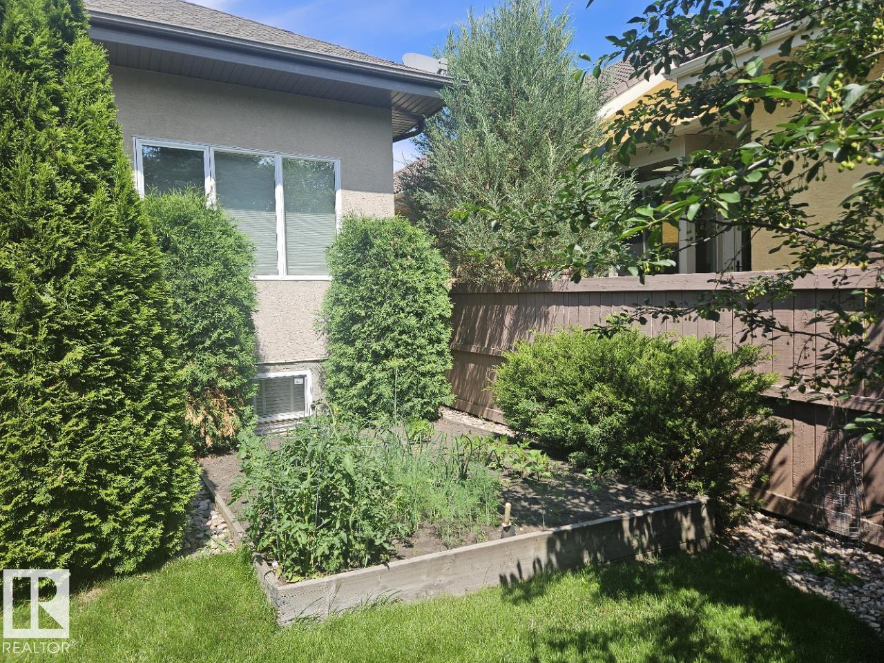 1203 Hollands Cl Nw, Edmonton, Alberta  T6R 3L2 - Photo 58 - E4460544