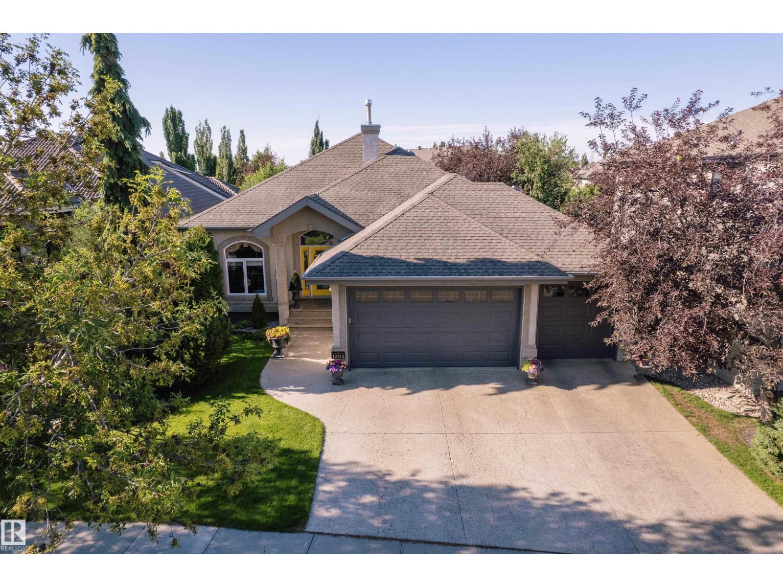 1203 Hollands Cl Nw, Edmonton, Alberta  T6R 3L2 - Photo 67 - E4460544
