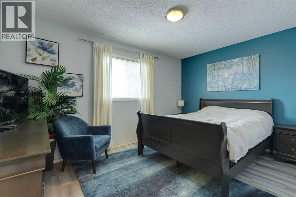 236 Hawkwood Boulevard Nw, Calgary, Alberta  T3G 3E8 - Photo 18 - A2261826