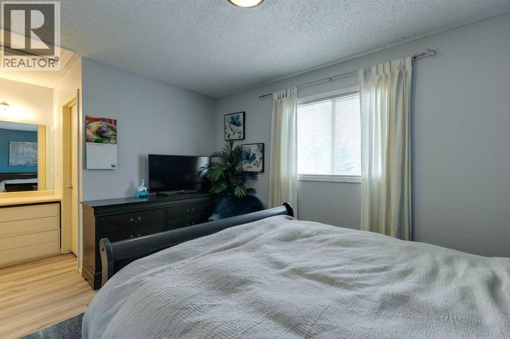 236 Hawkwood Boulevard Nw, Calgary, Alberta  T3G 3E8 - Photo 20 - A2261826