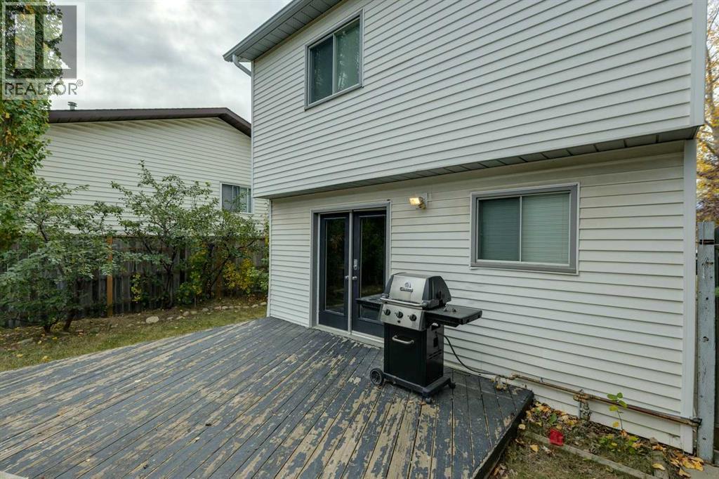 236 Hawkwood Boulevard Nw, Calgary, Alberta  T3G 3E8 - Photo 32 - A2261826
