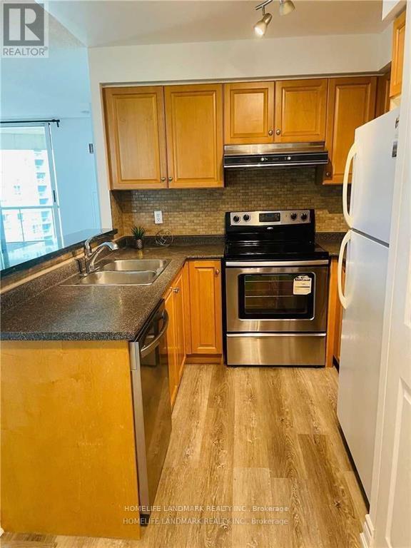 1111 - 7 Lorraine Drive, Toronto, Ontario  M2N 7H2 - Photo 3 - C12441666
