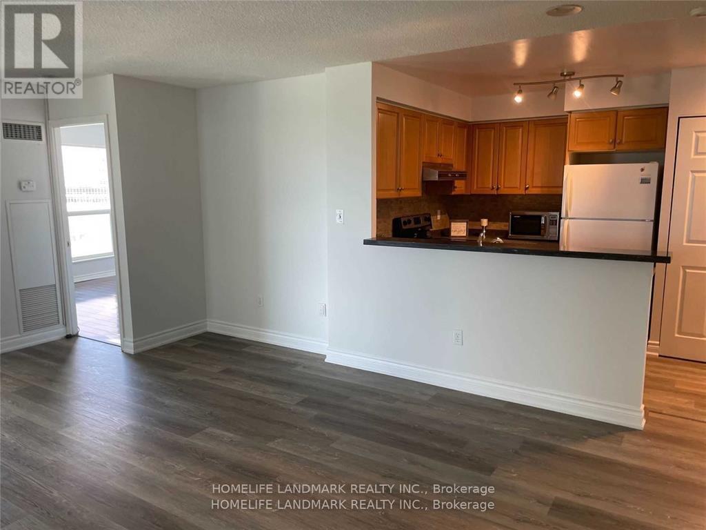 1111 - 7 Lorraine Drive, Toronto, Ontario  M2N 7H2 - Photo 6 - C12441666