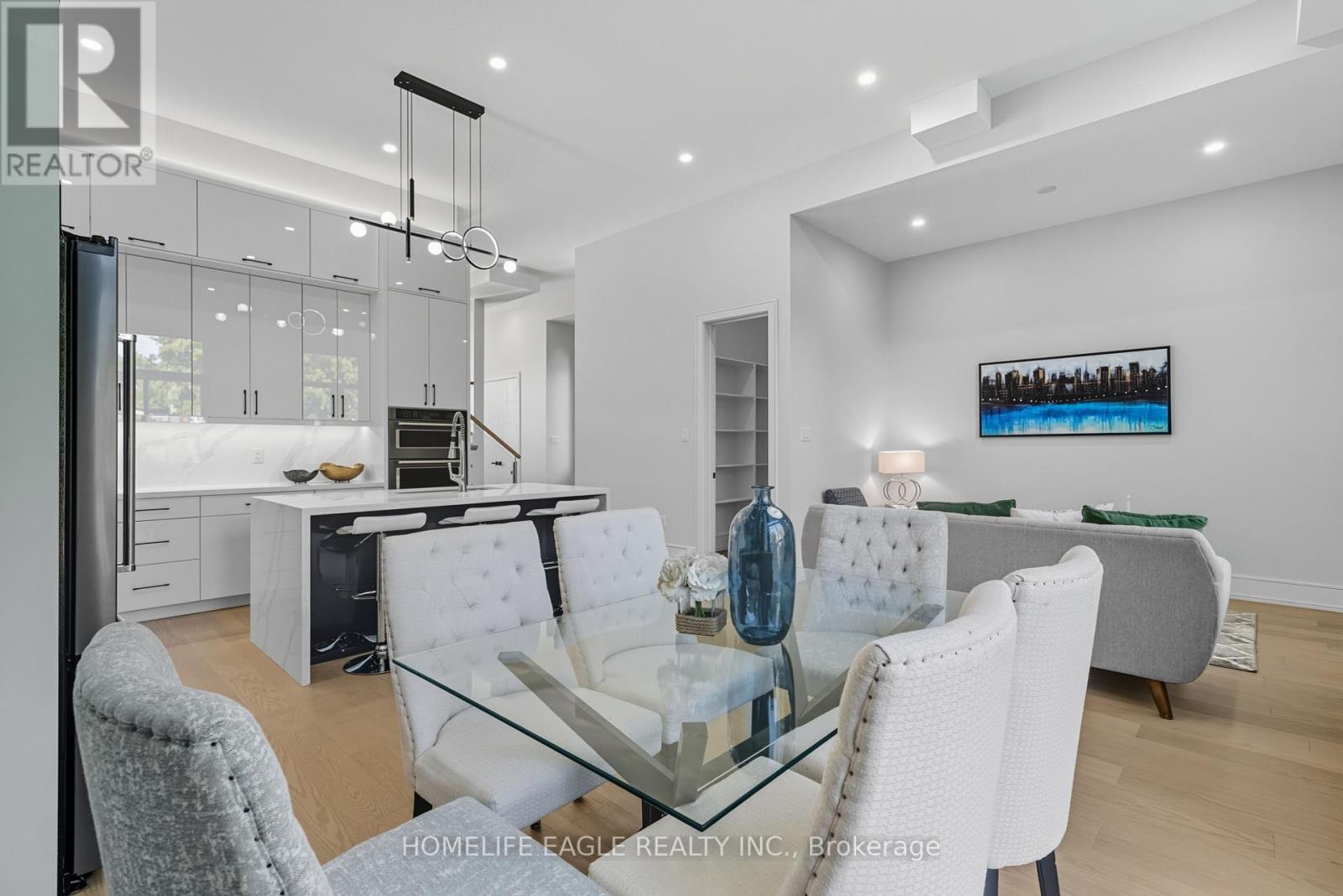 5 Atlee Avenue, Toronto (Birchcliffe-Cliffside), Ontario  M1N 3Z4 - Photo 11 - E12441698