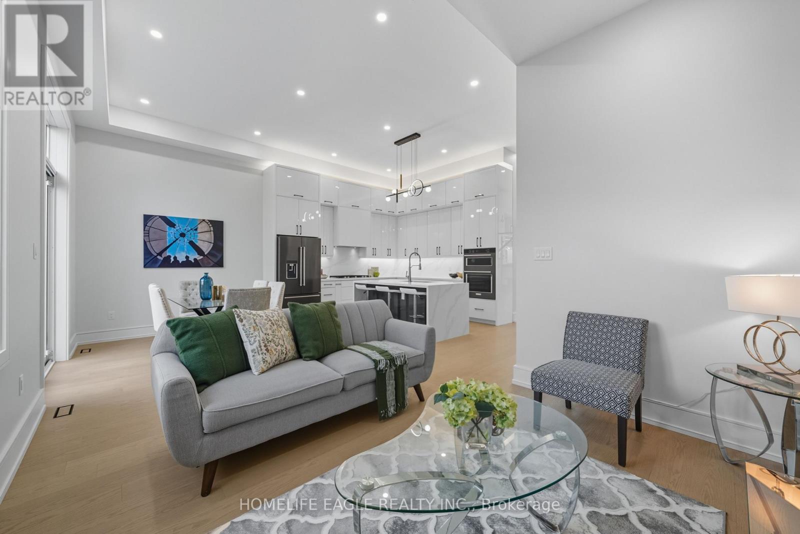 5 Atlee Avenue, Toronto (Birchcliffe-Cliffside), Ontario  M1N 3Z4 - Photo 13 - E12441698