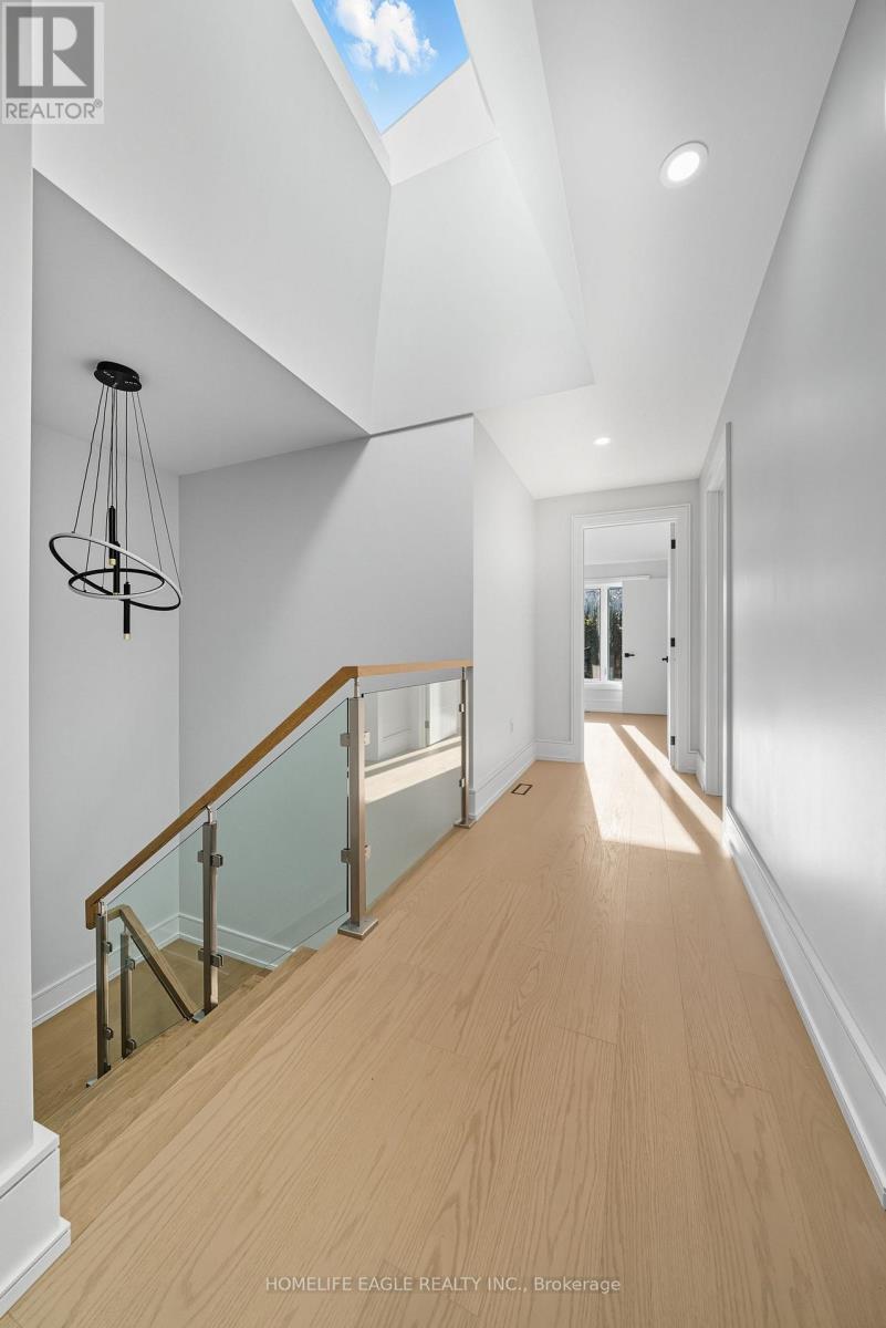 5 Atlee Avenue, Toronto (Birchcliffe-Cliffside), Ontario  M1N 3Z4 - Photo 27 - E12441698