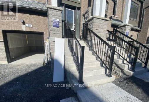 39 Selfridge Way, Whitby, Ontario  L1N 0N9 - Photo 2 - E12441703