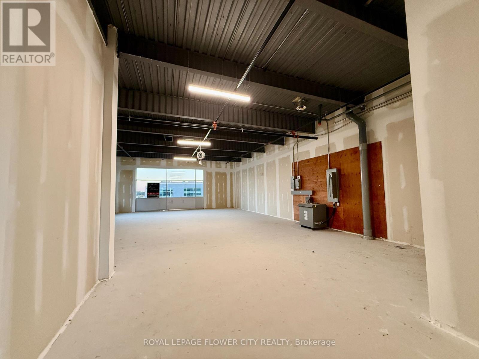 207 - 1038 Garner Road W, Hamilton (Allison), Ontario  L9G 3K9 - Photo 15 - X12410600