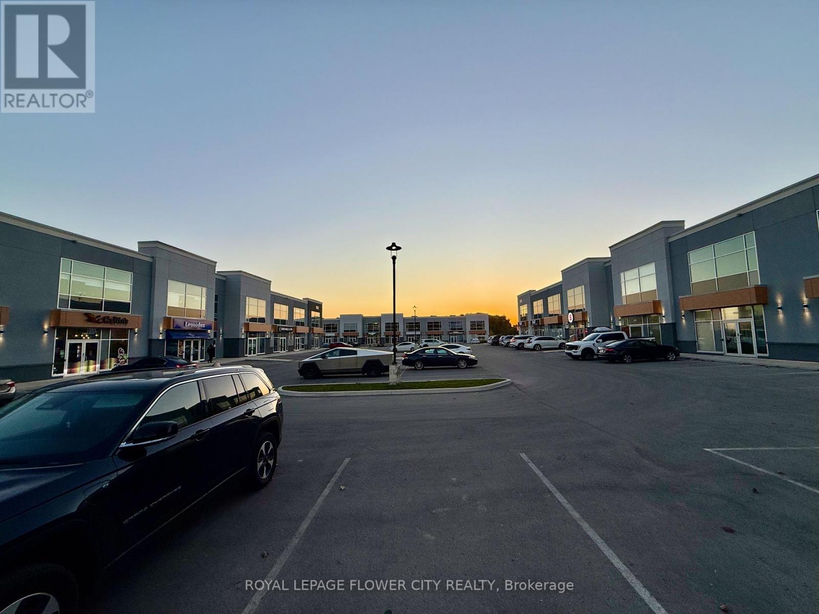 207 - 1038 Garner Road W, Hamilton, Ontario L9G 3K9 - Photo 26 - X12410335