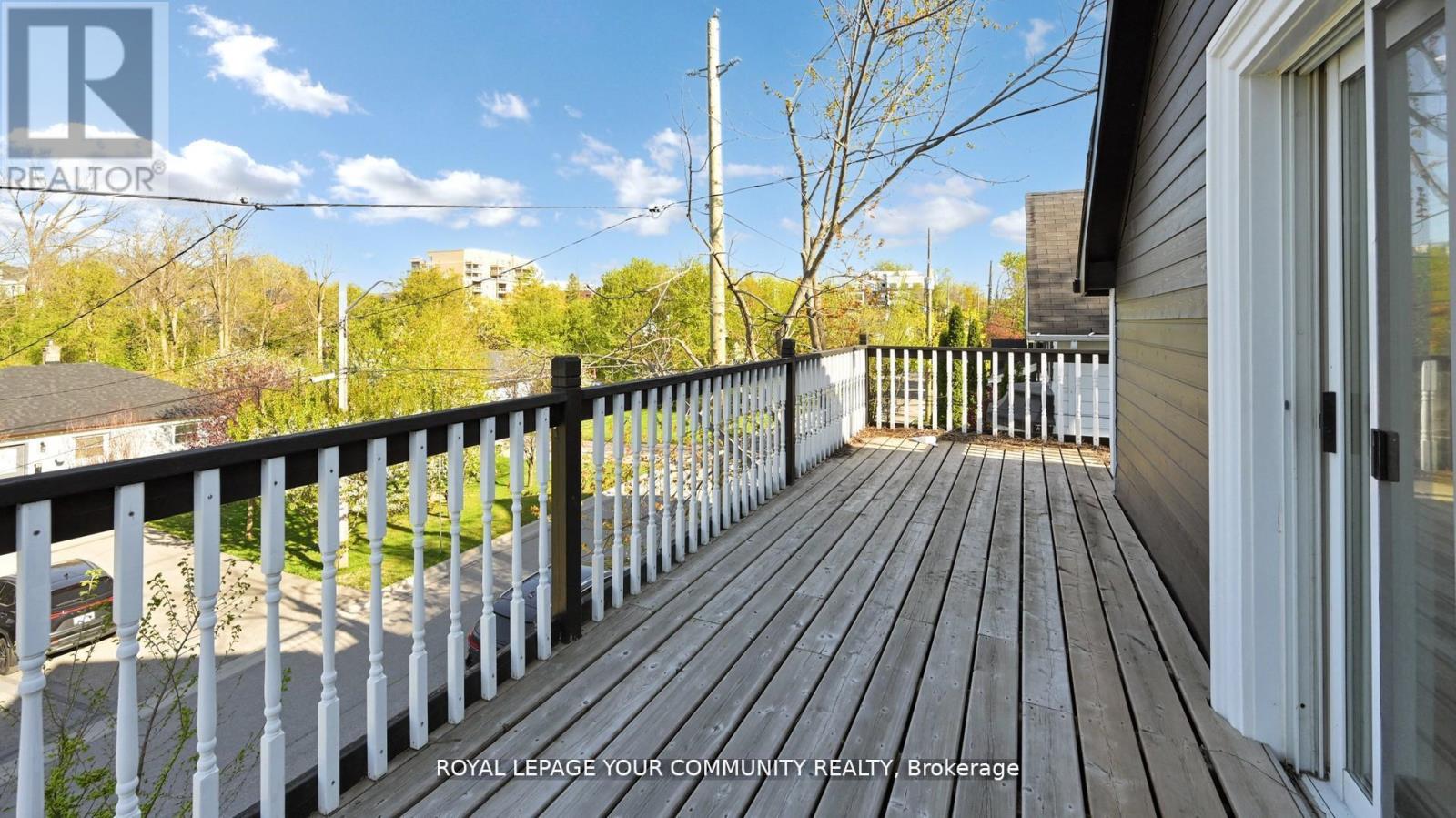 64 Machell Avenue, Aurora (Aurora Village), Ontario  L4G 2R7 - Photo 31 - N12441671