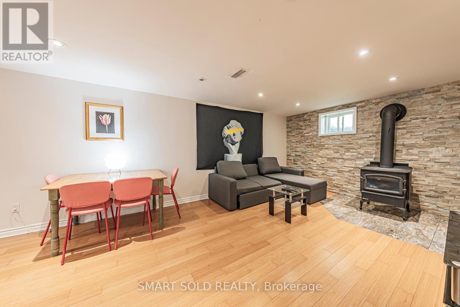 295 Boisdale Avenue, Richmond Hill, Ontario  L4C 1R4 - Photo 27 - N12441677