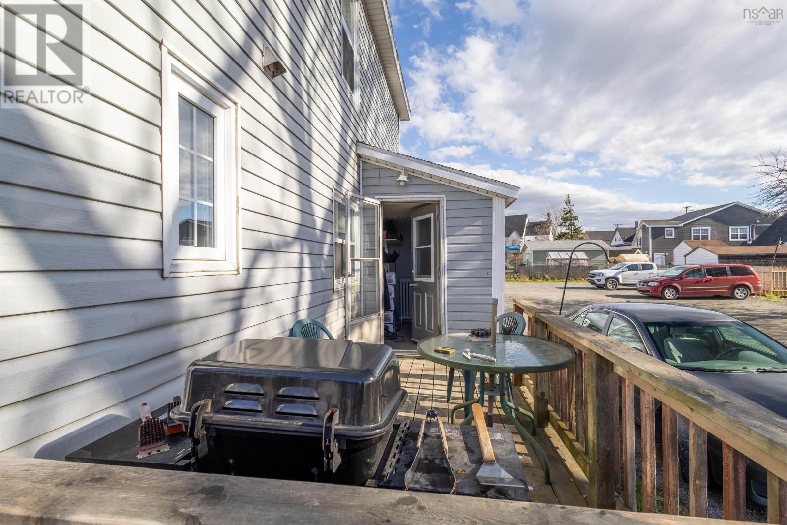 455 Whitney Avenue, Sydney, Nova Scotia  B1L 1G2 - Photo 8 - 202524950