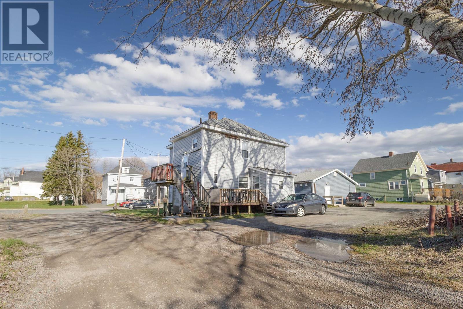 455 Whitney Avenue, Sydney, Nova Scotia  B1L 1G2 - Photo 5 - 202524950