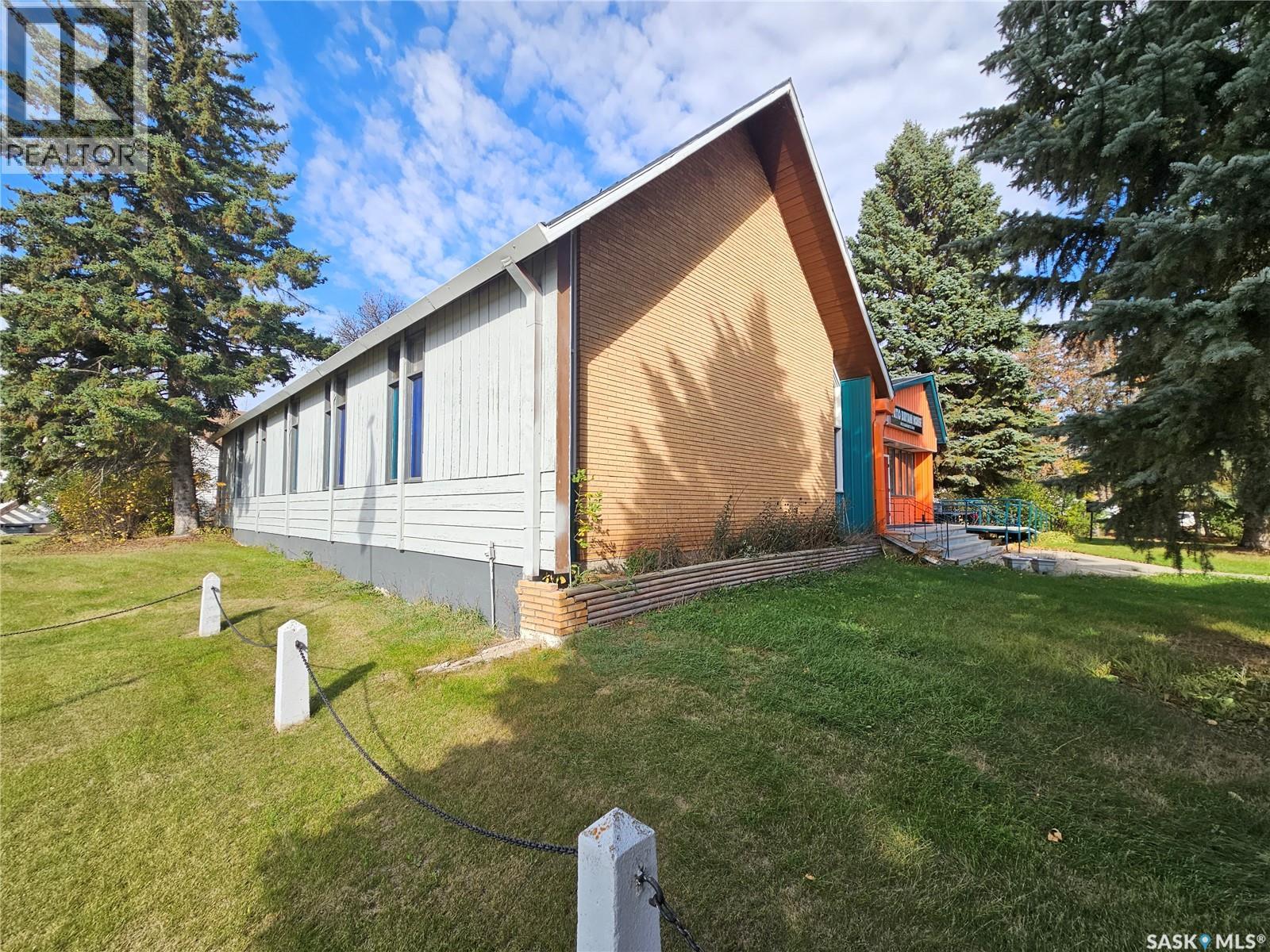 19 Broadway Street, Redvers, Saskatchewan  S0C 2H0 - Photo 6 - SK019912