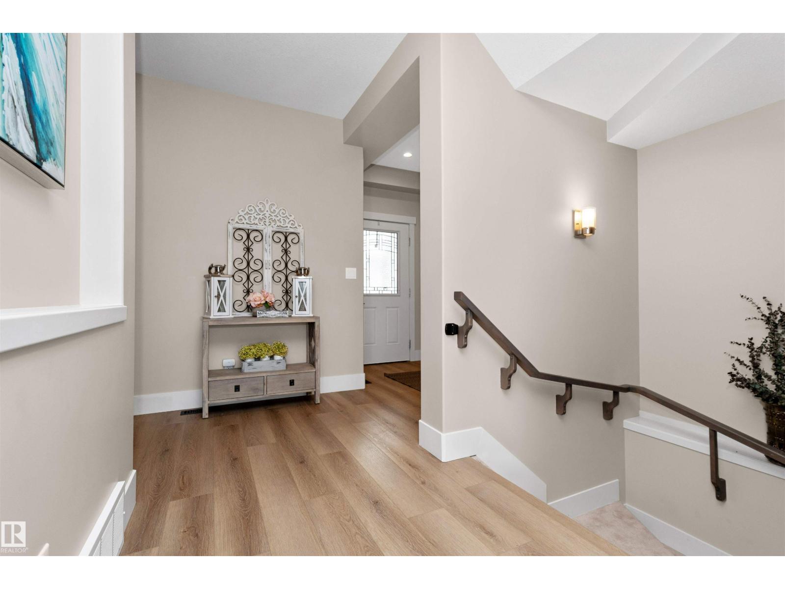 2015 Price Ld Sw, Edmonton, Alberta  T6W 3P8 - Photo 6 - E4460547