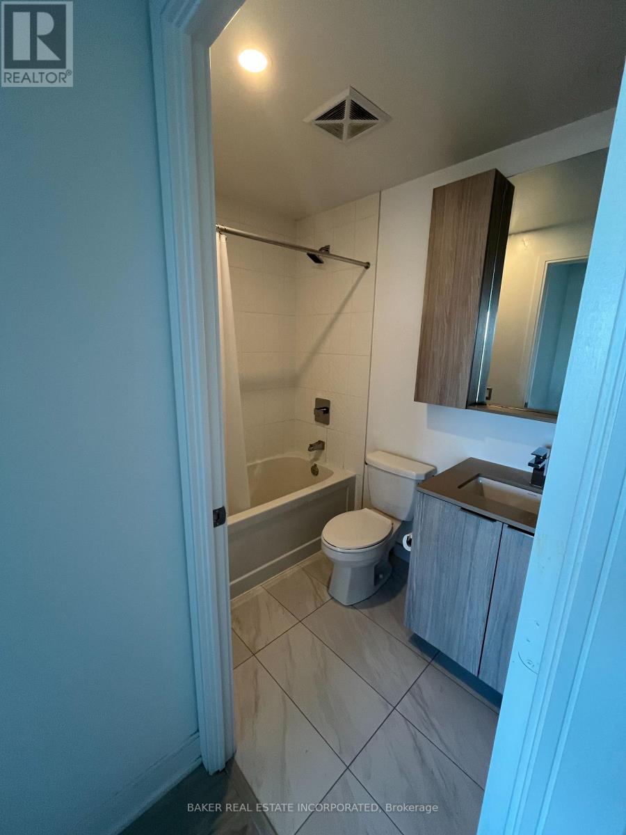 910 - 70 Annie Craig Drive, Toronto (Mimico), Ontario  M8V 0G2 - Photo 13 - W12441664